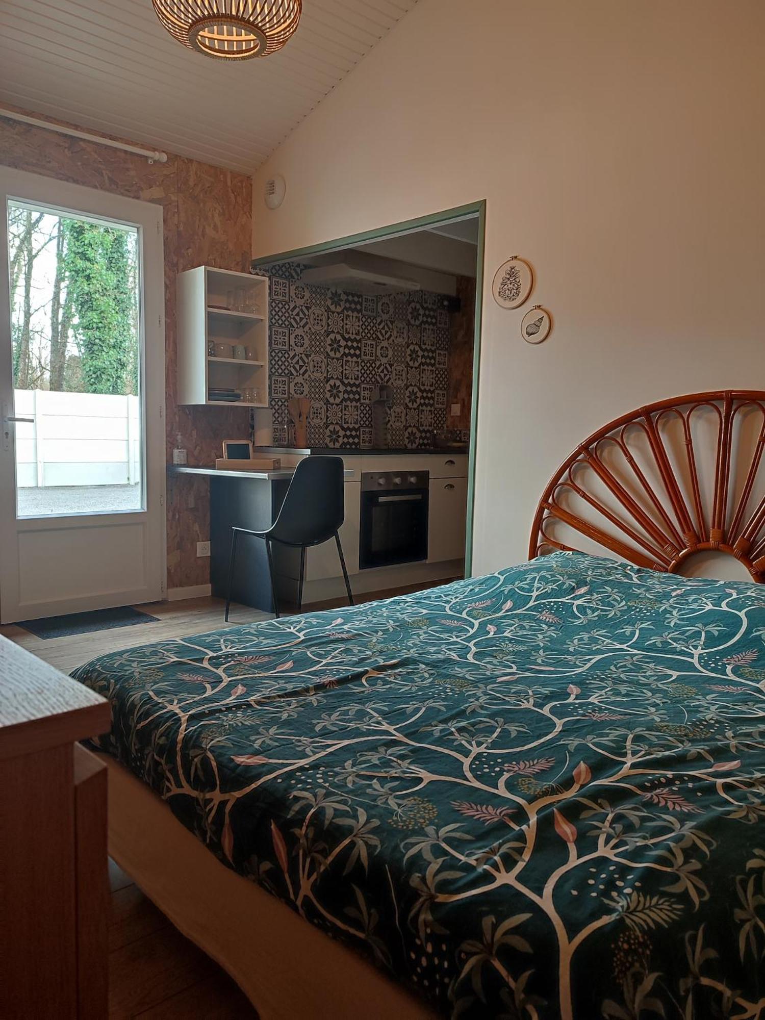 Avec Jardin Au Coeur De La Nature Holiday home *